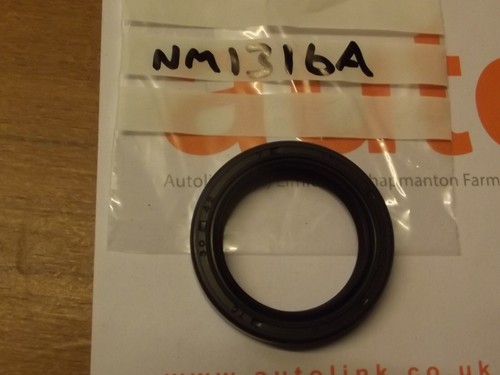 Oil seal for - , gearbox