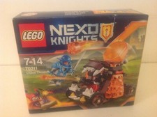 Lego Nexo Knights 70311 Chaos Catapult with Nexo Knights Mini Figures New Boxed