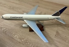 Continental Airlines 1/100