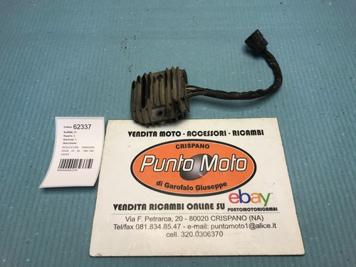 Voltage regulator regulator