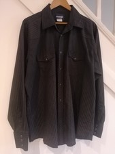 Wrangler Men's Pearl Snap-Down