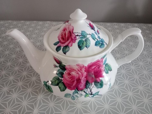Roy kirkham english - roy, tea