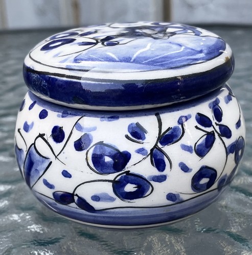 Vintage portuguese hand - vintage,