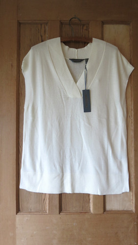 Bnwt ruth langsford - rib, detail