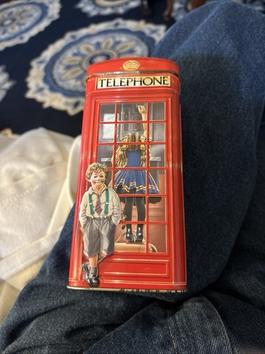 Churchill telephone kiosk - telephone,
