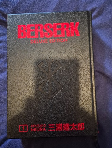 Berserk deluxe vol - berserk,