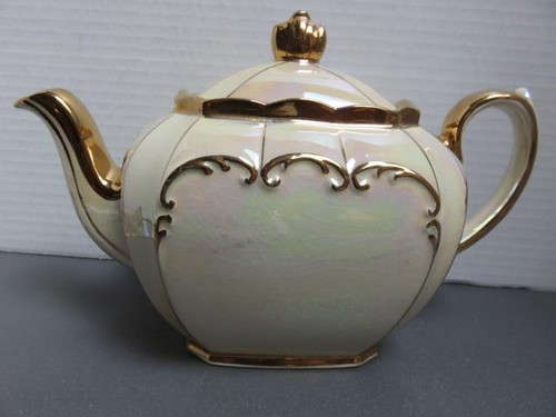 Sadler cube teapot - cube,