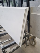 Fugen Amber Quartz Table Top