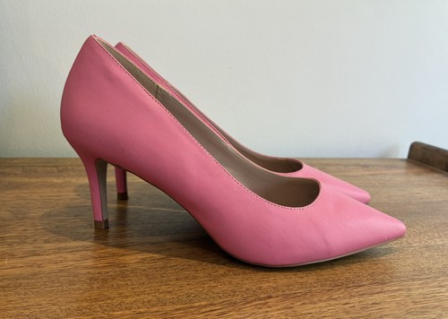 Carvela bubblegum pink leather