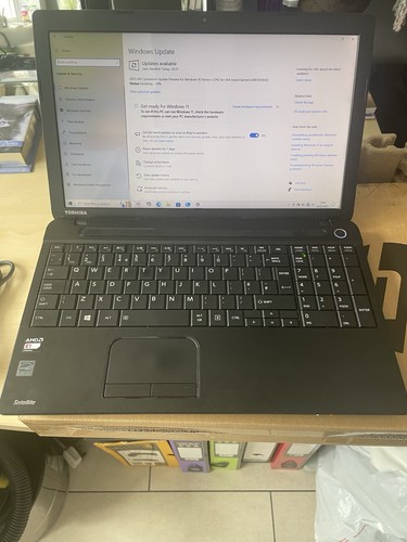 Toshiba satellite - toshiba,