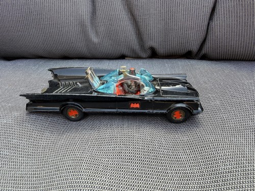 Corgi 267 1966 batman - corgi,