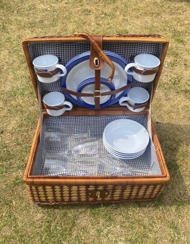 Wicker picnic basket with cups - with,