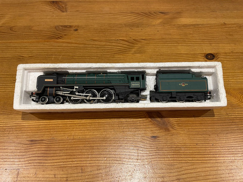 Hornby r063 standard class - br,