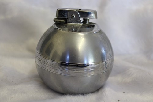 Art deco 1960s - art, chrome