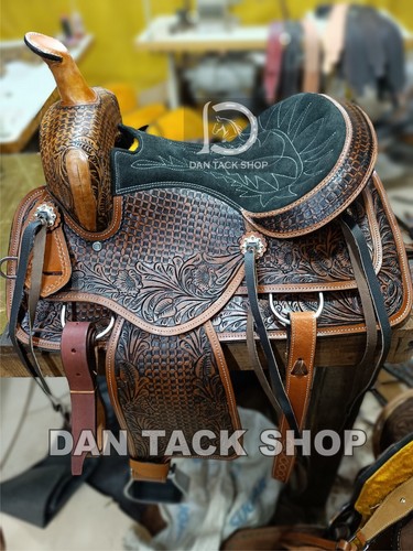 Western horse barrel saddle - barrel,