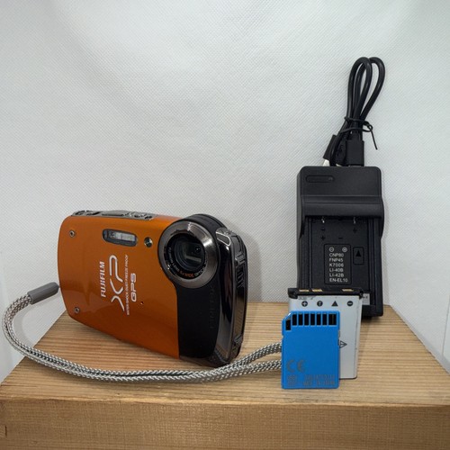 Fujifilm digital camera - digital,