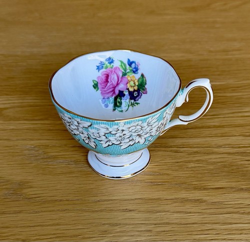 Vintage royal albert - vintage,