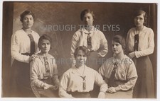Original photo postcard WW1 Canary girls munition factory workers Woolwich