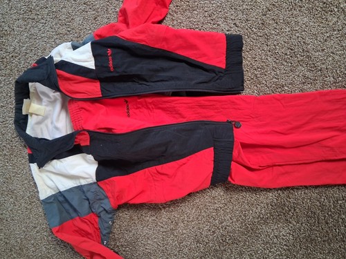 Vintage red adidas - vintage,