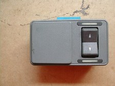 Rover 800 N/S Rear Window