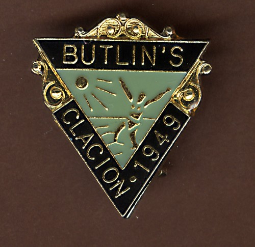 Butlins clacton 1949 pin badge - clacton,