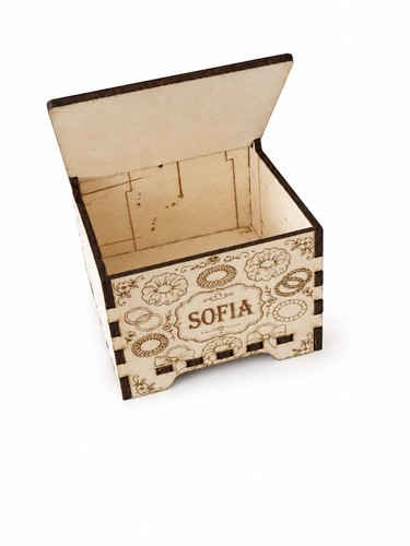 Personalised wooden jewellery - ,