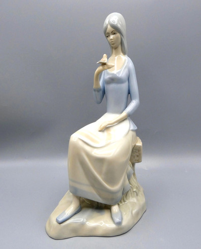 Miquel requena porcelain lady - requena,