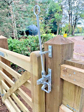 Hunting gate latch 5 bar