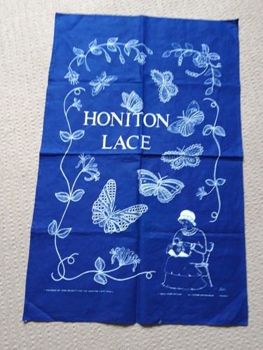 Honiton lace all - bn,