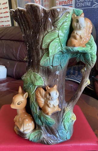 Hornsea pottery fauna large - fauna,