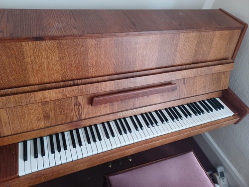 Hermann mayr upright - mayr, piano