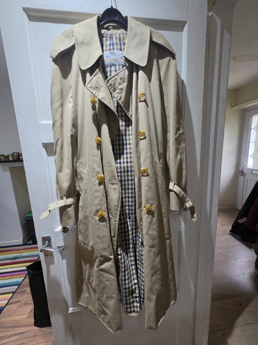 Aquascutum aqua trench coat - aquascutum,
