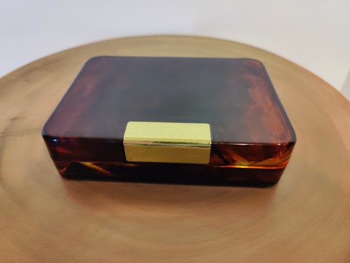 Used tortoise shell x4 - used, 5.5"x4"