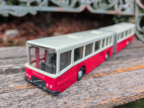 Ngz volvo b10m articulated bus - b10m,