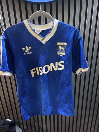 Ipswich town football shirt - ipswich,