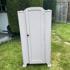 Small Children’s Wardrobe
