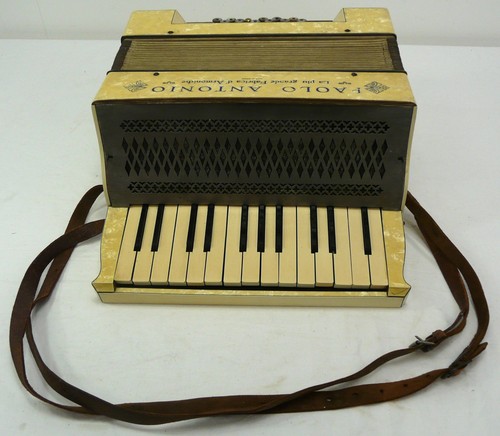 Paulo antonio piano accordion - paulo,