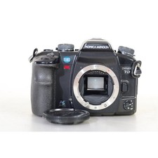Minolta Dynax 7D DSLR camera -