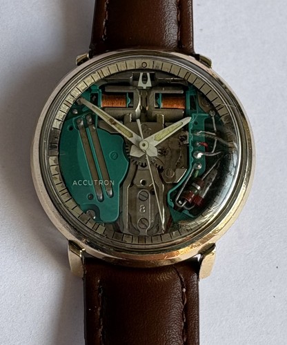 Bulova accutron spaceview 214 - accutron,