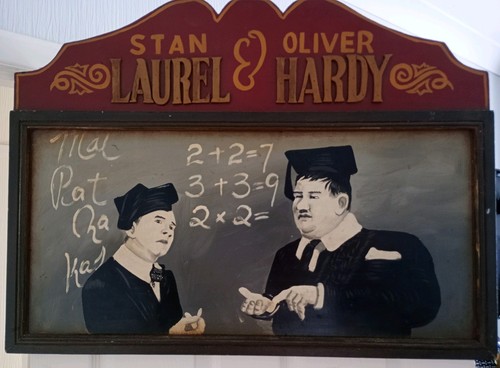 Vintage laurel hardy oil - laurel,