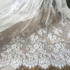 Sale Long Chantilly Bridal