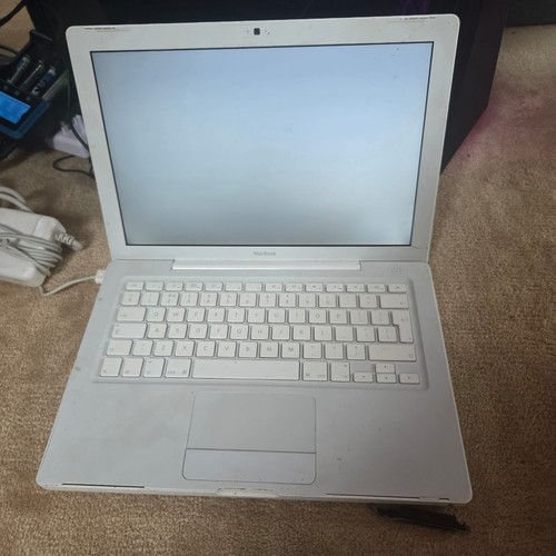 Apple macbook a1181 - apple, 13”