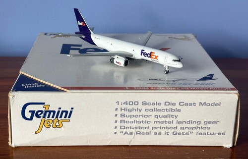 Fedex boeing 757 200f - boeing, 757-200f