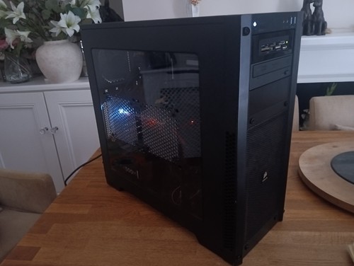 Tower benq 27in led - pc, +
