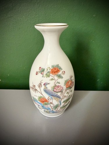 Wedgwood kutani crane - wedgwood, bud