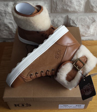 BNIB, RJ'S FUZZIES 'CHAMP'