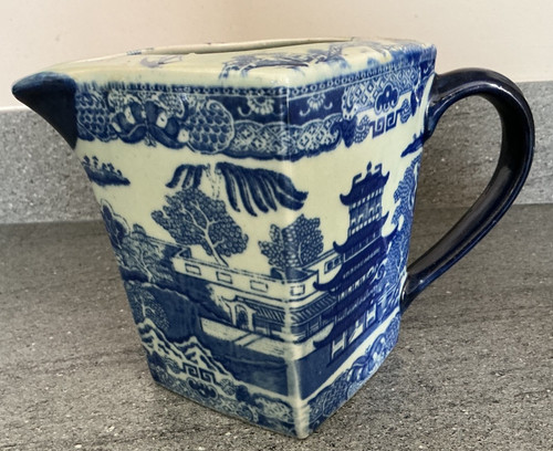Ringtons tea jug blue - blue, and