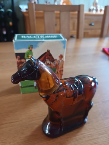 Avon vintage racehorse - avon,