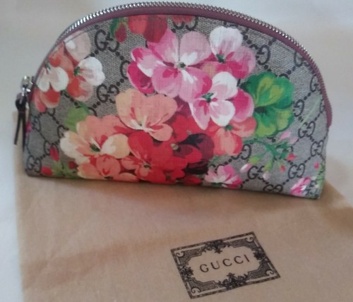 Gucci supreme blooms print - gucci,