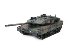 Tamiya 1/16 R/C GERMAN MAIN